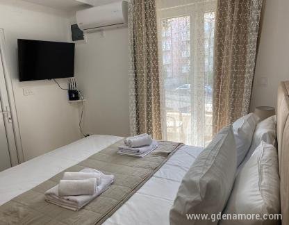 Apartmani Vico 65, Apartman 9, privatni smeštaj u mestu Igalo, Crna Gora - IMG-20220610-WA0045