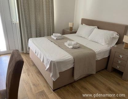 Apartmani Vico 65, Apartman 2, privatni smeštaj u mestu Igalo, Crna Gora - IMG-20220611-WA0007