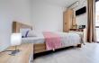  inn Rom og leiligheter Rabbit - Budva, privat innkvartering i sted Budva, Montenegro