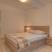Affittacamere Maslina, Appartamento Superior con una camera da letto separata e vista mare, alloggi privati a Petrovac, Montenegro - 0B3C0EF0-E770-4BEC-9330-FE84EEB8A502