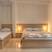 Affittacamere Maslina, Appartamento familiare con due camere da letto separate, alloggi privati a Petrovac, Montenegro - 5AF745D8-88FE-4CB1-8F2D-C175964536DB