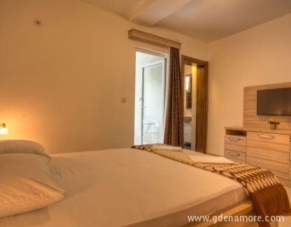 Guest House Maslina, Superior double room, private accommodation in city Petrovac, Montenegro - 62BD2800-3EE3-4333-BF13-BCEEBB3CDF27
