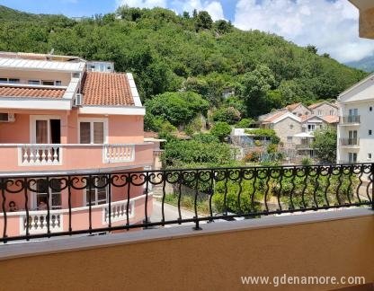 Apartmani Premier, , private accommodation in city Bečići, Montenegro - 20220607_121512