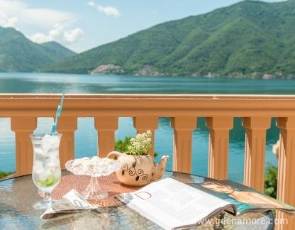 Stella Del Mare, , private accommodation in city Risan, Montenegro - 1a