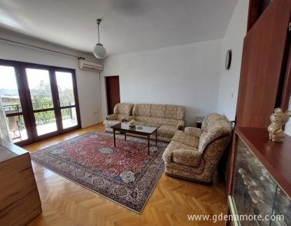 Πέκοβιτς, Διαμέρισμα 3, ενοικιαζόμενα δωμάτια στο μέρος Šušanj, Montenegro - 20230408_145021