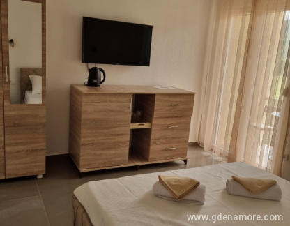 Apartmani Mihailovic, , privat innkvartering i sted Lastva Grbaljska, Montenegro - IMG_9606