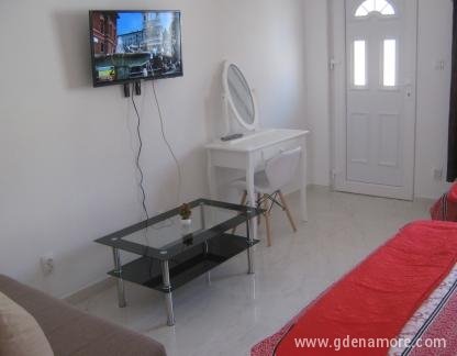 Vila Ponta, Lantana, privatni smeštaj u mestu Dobre Vode, Crna Gora - Lantana