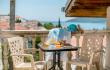  -ban Studio apartmani,apartman sa odvojenom spavacom sobom, Magán szállás a községben Igalo, Montenegr&oacute;