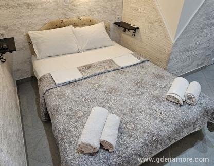 Apartmani "Bevanda", , alloggi privati a Buljarica, Montenegro - glavna