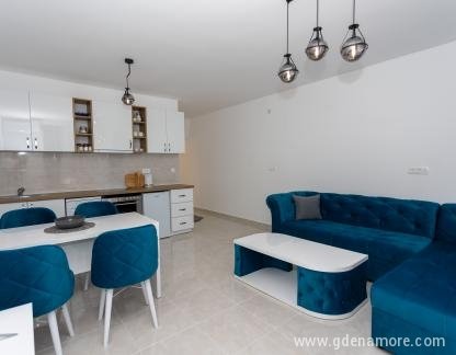  Lux Apartmani Maditeran, , zasebne nastanitve v mestu Bijela, Črna gora - Untitled-8951