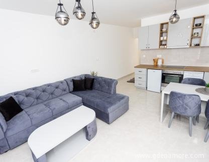  Lux Apartmani Maditeran, , zasebne nastanitve v mestu Bijela, Črna gora - Untitled-8986