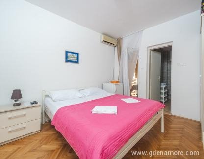 "Tri Ribara"-Kuca Zarko, Apartman 3, privatni smeštaj u mestu Rafailovići, Crna Gora - 098A5247
