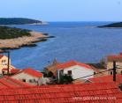 Apartments Jovic, private accommodation in city Vis, Croatia