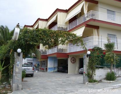 ANESTIS APARTMENTS&amp;ROOMS, частни квартири в града Kavala, Гърция - ANESTIS APARTMENTS