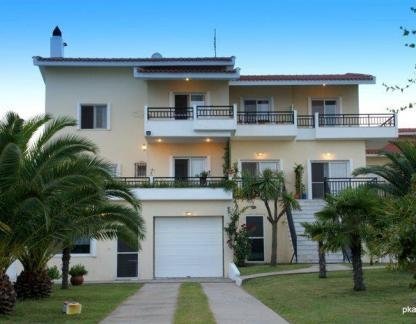 MEZONETES ELENA, private accommodation in city Halkidiki, Greece