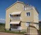 Tomo, private accommodation in city Zaton, Croatia