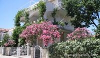 Διαμερίσματα Μίλκα, ενοικιαζόμενα δωμάτια στο μέρος Vodice, Croatia