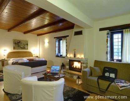 Prasino Galazio Traditional Guesthouse, Частный сектор жилья Моуреси, Греция - Traditional Guesthouse Prasino Galazio