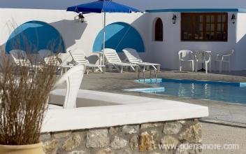 Agia Irini, logement privé à Santorini, Grèce