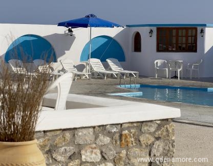 Agia Irini, частни квартири в града Santorini, Гърция - swimming pool