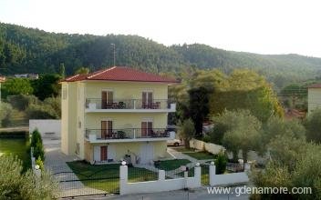 SERVETAS APARTMENTS, privat innkvartering i sted Vourvourou, Hellas