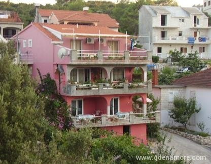 Leiligheter &amp; # 34; Mia &amp; # 34;, privat innkvartering i sted Korčula, Kroatia