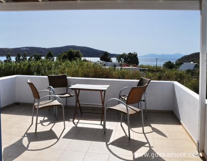 Coralli Apartments, logement privé à Serifos, Gr&egrave;ce - Hotel view