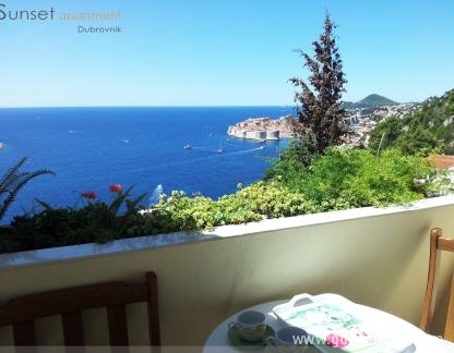 Sunset apartment Dubrovnik, private accommodation in city Dubrovnik, Croatia