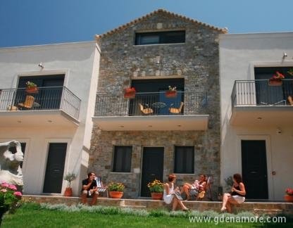 Mylos Apartments, private accommodation in city Pylos, Greece - exterior view