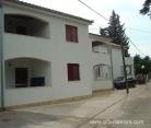 APARTMENTS BAGARIĆ, private accommodation in city Starigrad, Croatia