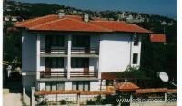 Kalina, alojamiento privado en St Constantine and Helena, Bulgaria
