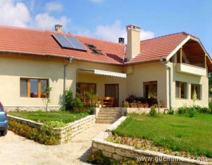 Villa Bor, частни квартири в града St Constantine and Helena, България - Лице на Вила &amp;#34;Бор&amp;#34;