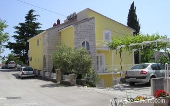 Apartamentos VUKOVIĆ Makarska, alojamiento privado en Makarska, Croacia