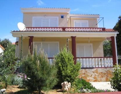 Apartment Mandre, private accommodation in city Pag, Croatia - Mandre otok Pag
