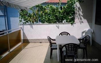 Apartment, private accommodation in city Šibenik, Croatia