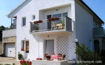 Apartments Marija, private accommodation in city Krk Vrbnik, Croatia