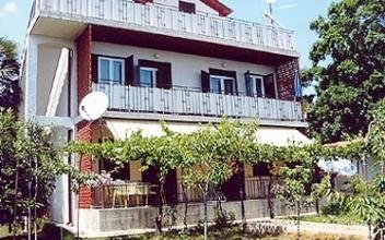 Apartmaji Potocki, zasebne nastanitve v mestu Lovran, Hrvaška