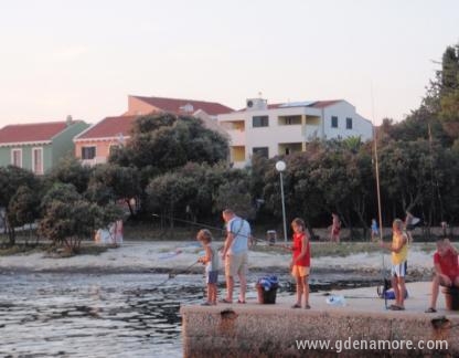 ANITA Apartmanok - Petrcane Punta Skala, Magán szállás a községben Petrčane, Horv&aacute;torsz&aacute;g