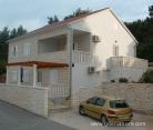 Villa Nela, private accommodation in city Postira, Croatia