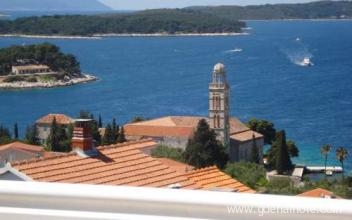 Апартаменти Кресич, частни квартири в града Hvar, Хърватия