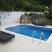 Villa with pool, private accommodation in city Brela, Croatia - Dvorište