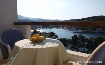 Apartments Vinka Zencic, private accommodation in city Hvar, Croatia