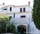 Apartment Marija Ivanovska, private accommodation in city Rab, Croatia