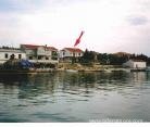 Apartments Marija Simuni island of Pag, private accommodation in city Pag, Croatia