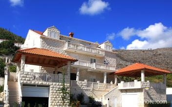 Apartmaji Moretic, zasebne nastanitve v mestu Dubrovnik, Hrvaška