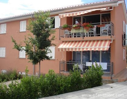 Apartment Ruic, private accommodation in city Krk, Croatia - Vanjski izgled objekta