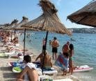 Ciovo - Apartments and rooms by the sea and the beach, private accommodation in city Čiovo, Croatia