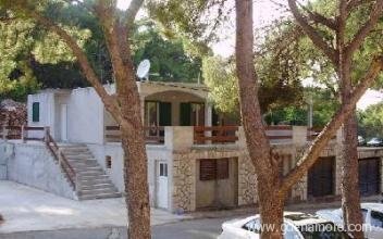 APARTMENTS FANI, private accommodation in city Hvar Jelsa, Croatia