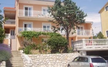 Apartments Kvarner, private accommodation in city Novi Vinodolski, Croatia