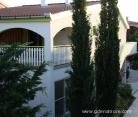 Apartments Lavender, private accommodation in city Ždrelac, Croatia